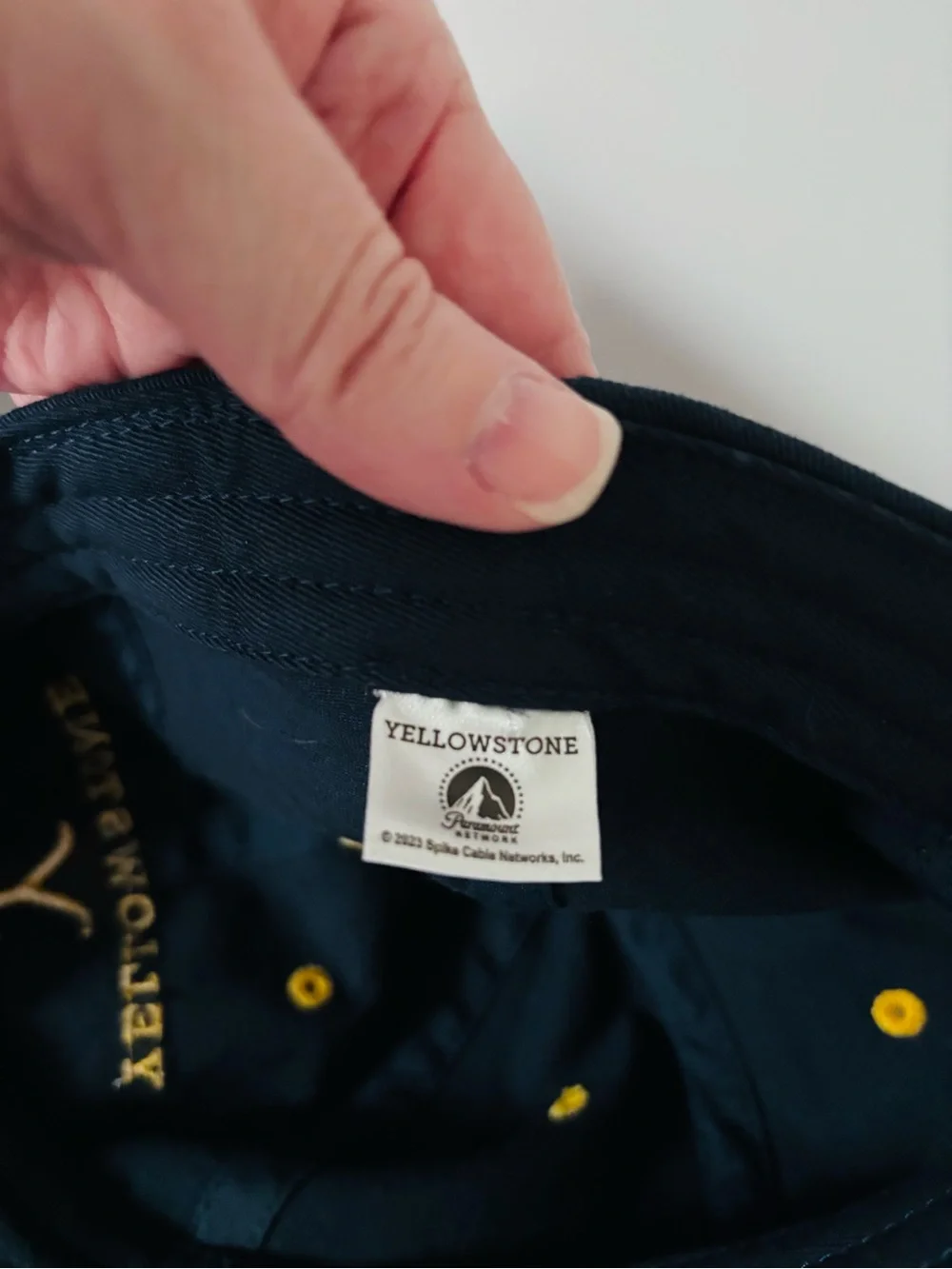 Paramount Yellowstone Dutton Ranch Women’s Navy Baseball Cap